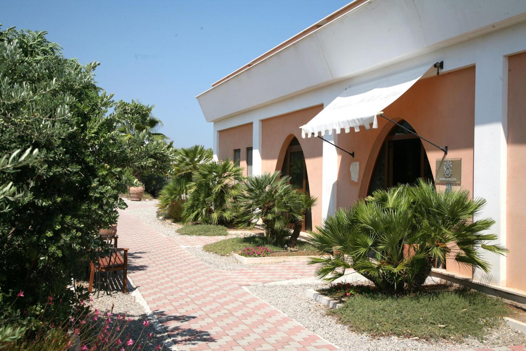 Garden Hotel Ripa Vieste Exterior photo